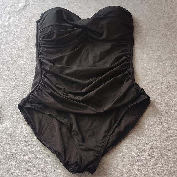 Anne Cole Other - Black Strapless WOMENS ANNE COLE BEAUTIFUL SWIMSUIT SWIMWEAR ONE-PIECE SUIT